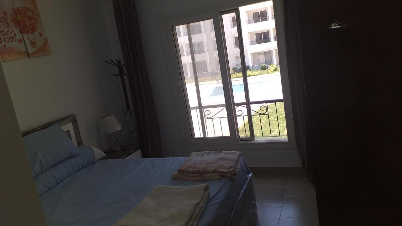 شاليه فرش فندقي بقرية بالميرا بيتش العين السخنه للعائلات Ajn-Szuhna Kültér fotó